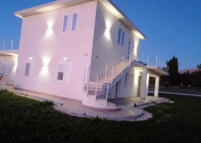 Ca Del Re Holiday - Villa A Due Passi Dal Mare - Terrasini, Cinisi, Trappeto, Balestrate E Castellamare Del Golfo