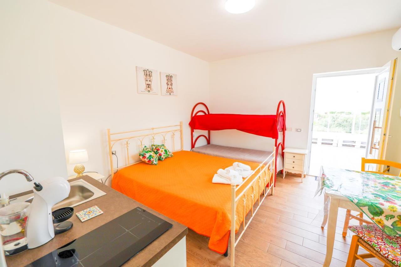Ca Del Re - A Due Passi Dal Mare - Terrasini, Cinisi, Trappeto, Balestrate E Castellamare Del Golfo Guest house Partinico