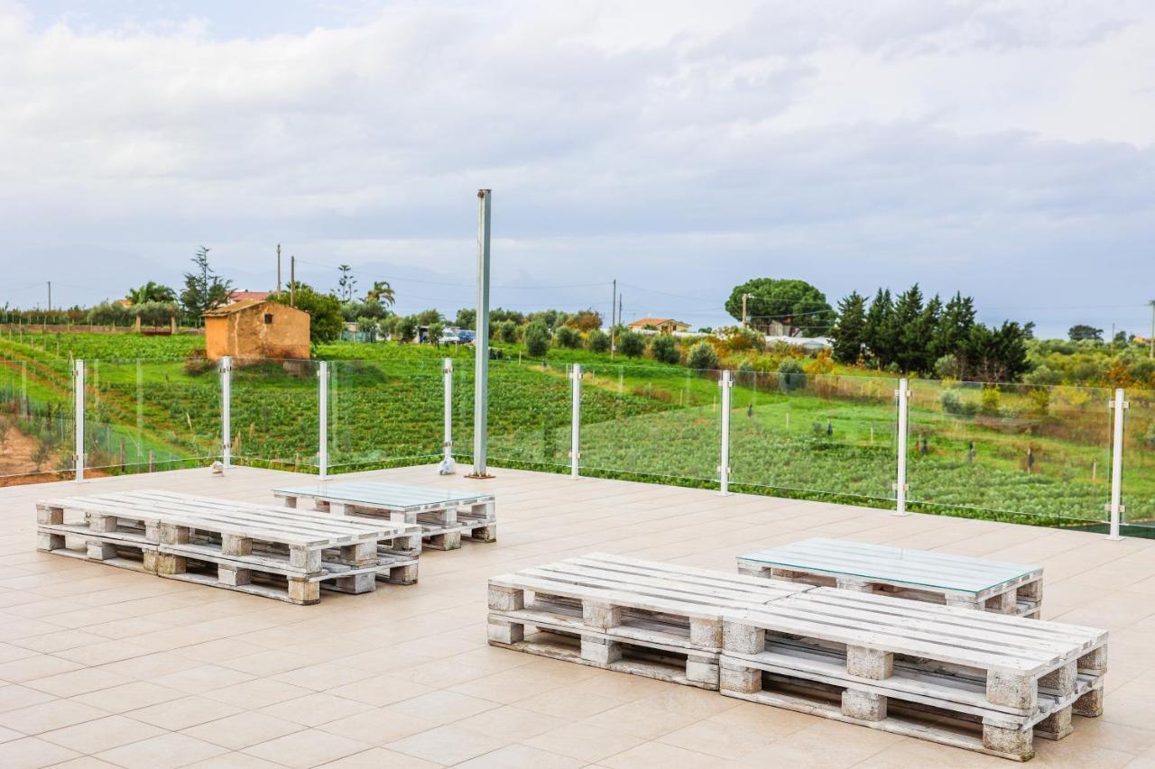 Ca Del Re - A Due Passi Dal Mare - Terrasini, Cinisi, Trappeto, Balestrate E Castellamare Del Golfo Guest house *