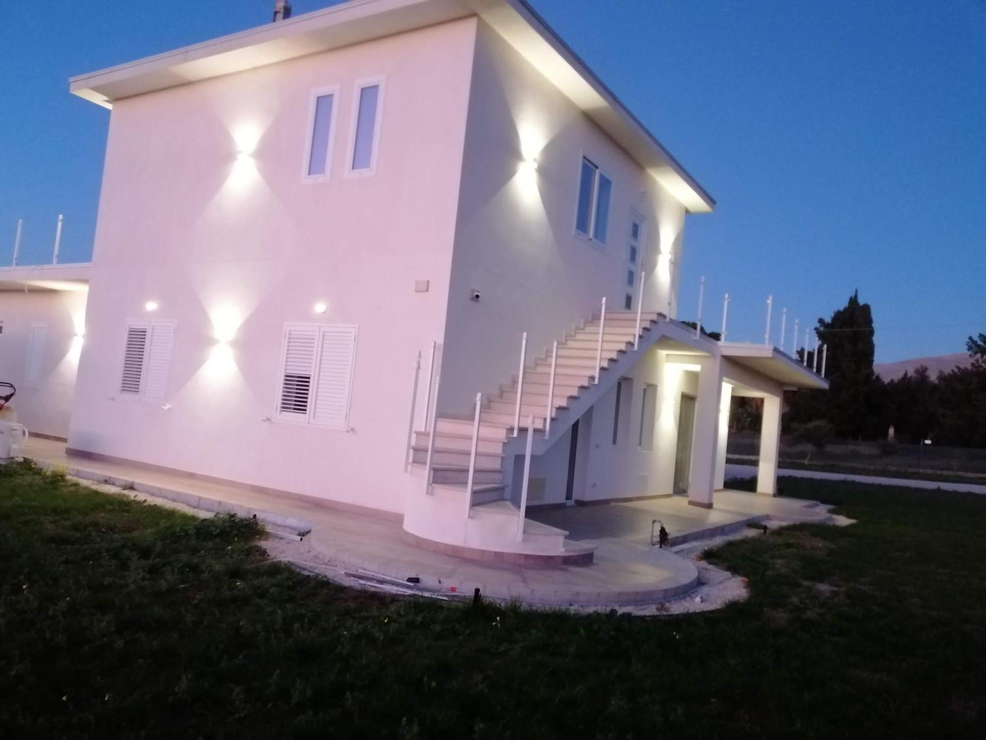 Ca Del Re - A Due Passi Dal Mare - Terrasini, Cinisi, Trappeto, Balestrate E Castellamare Del Golfo Partinico